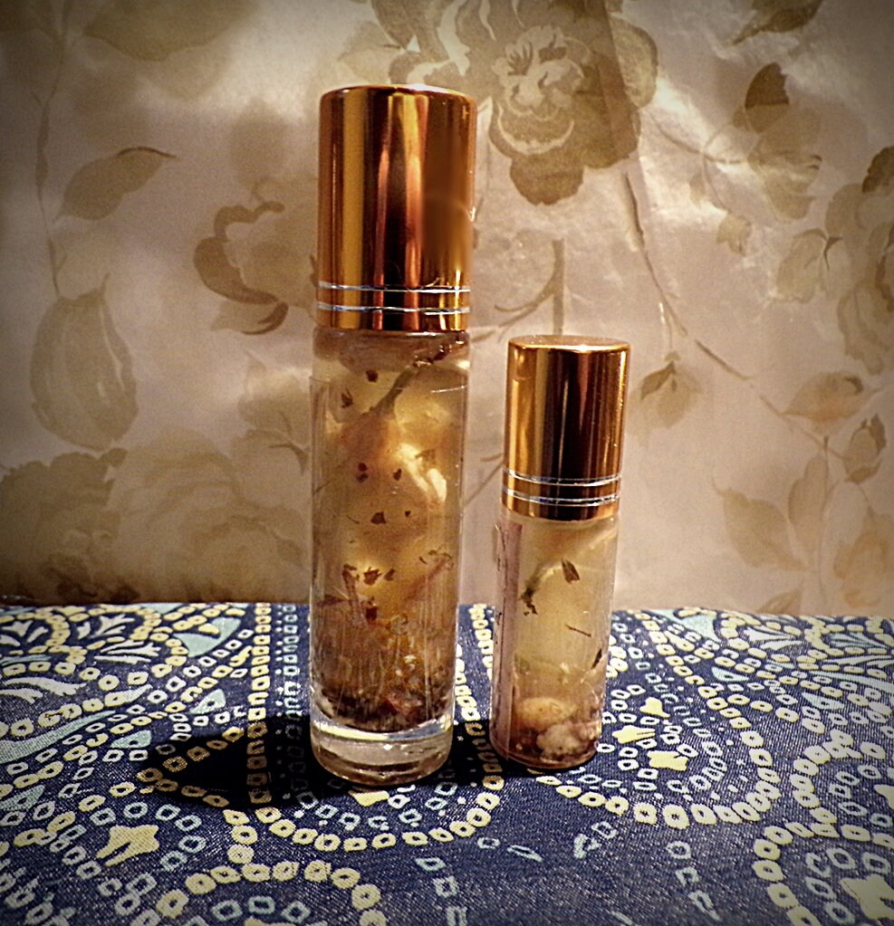 **LIMITED** Clairvoyance Oil (Boost the Crown and Third Eye Chakra, Awaken, Nourish, Empower, Angel Magick)