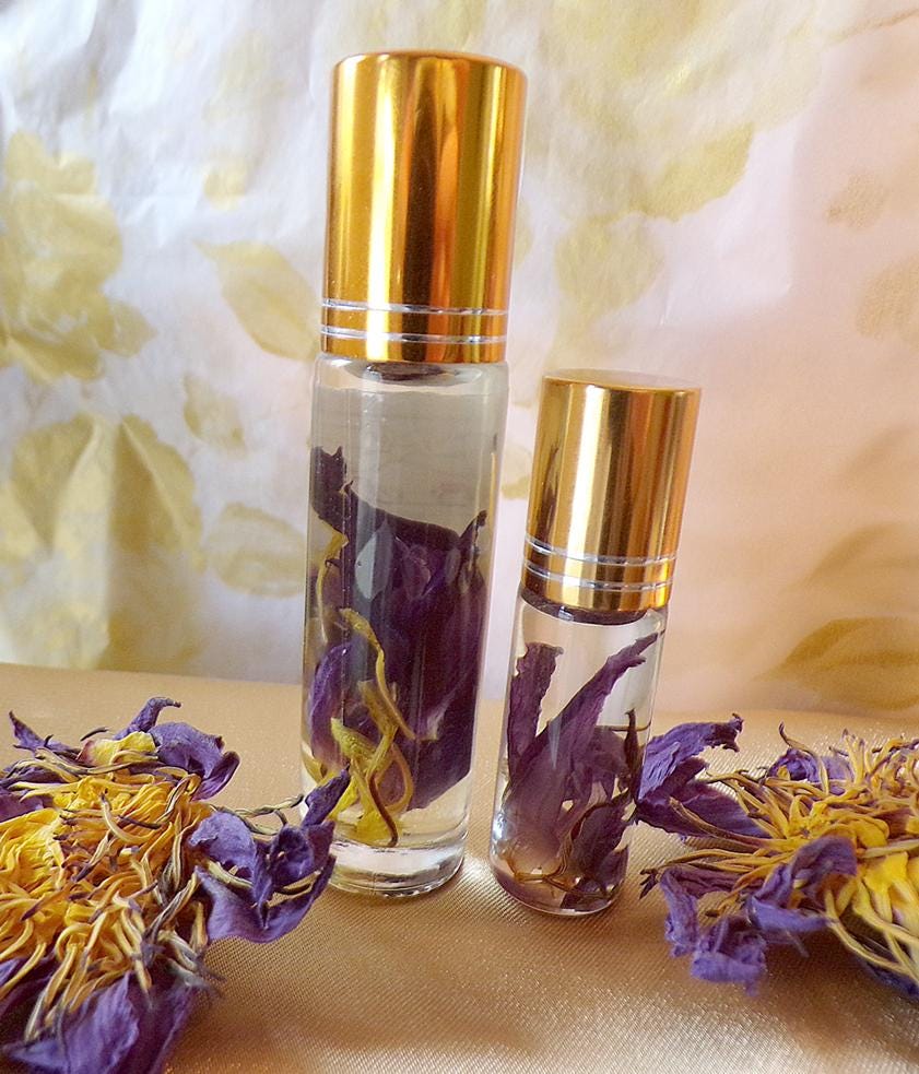 **LIMITED**  Egyptian Blue Lotus Oil (Dreams, Astralwork, Meditation, Peace, Serenity, Angel Magick Enochian Spellwork)